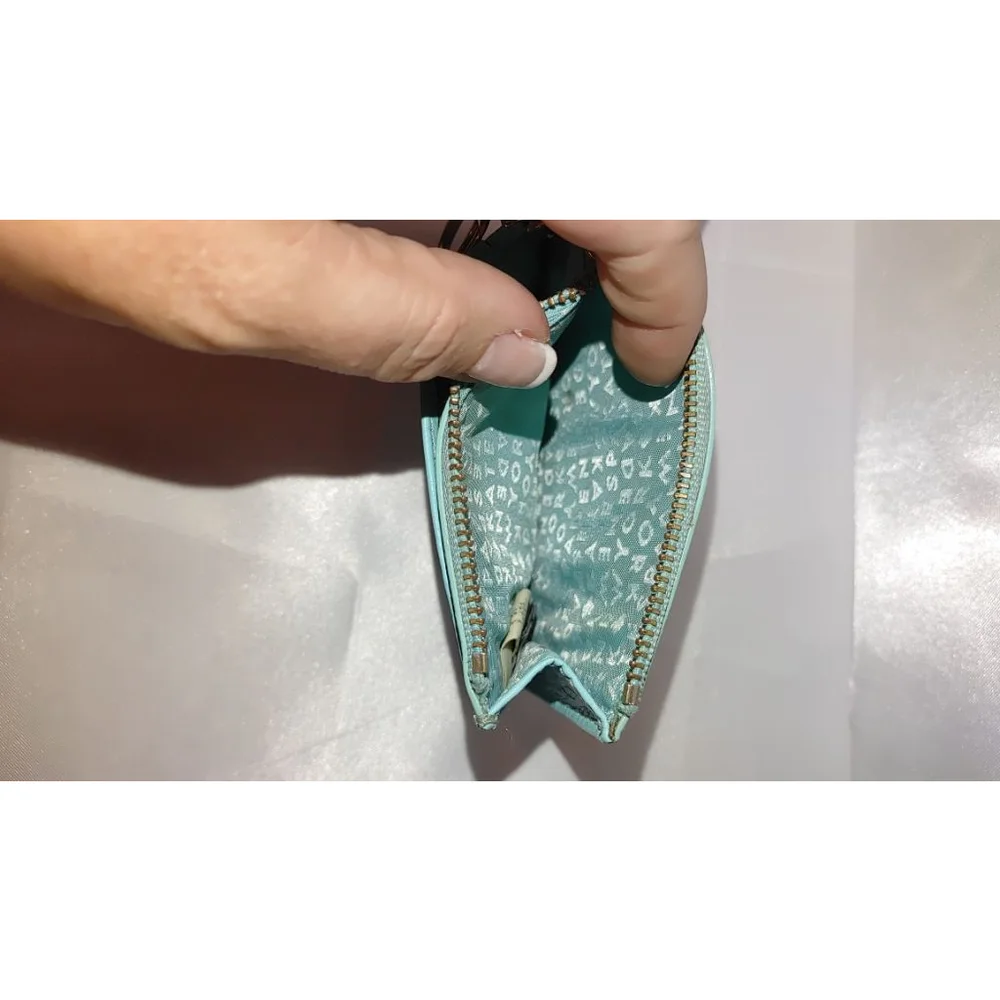 Kate Spade NY Bitsy Sanders Place Key Chain in Teal